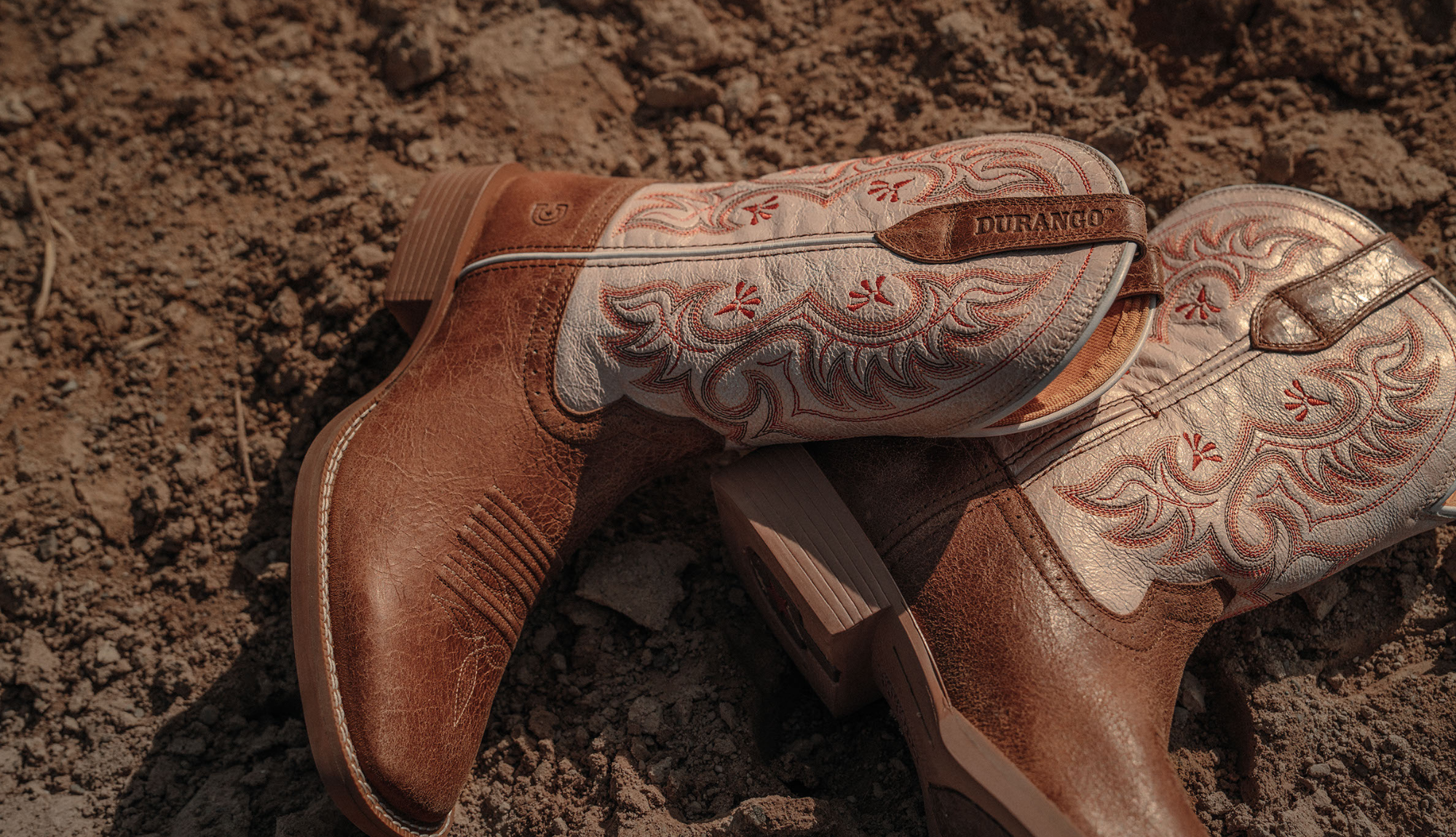 square toe boots on the ground