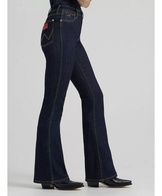 Wrangler - Lainey Wilson Flare Jeans Wrangler - Lainey Wilson Flare Jeans