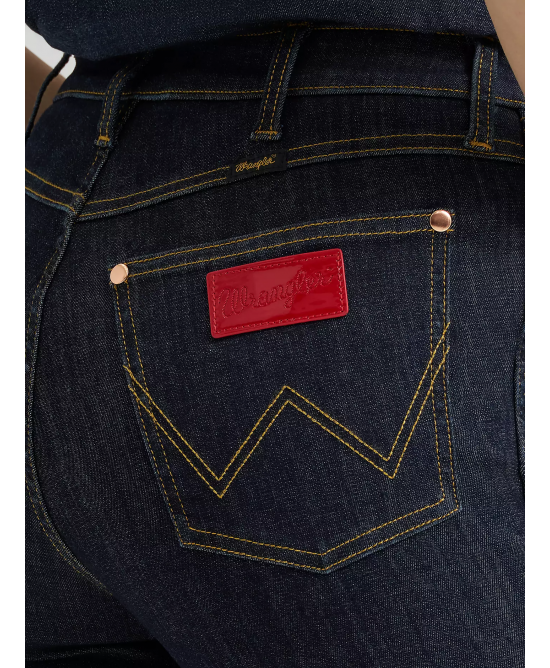 Wrangler - Lainey Wilson Flare Jeans Wrangler - Lainey Wilson Flare Jeans