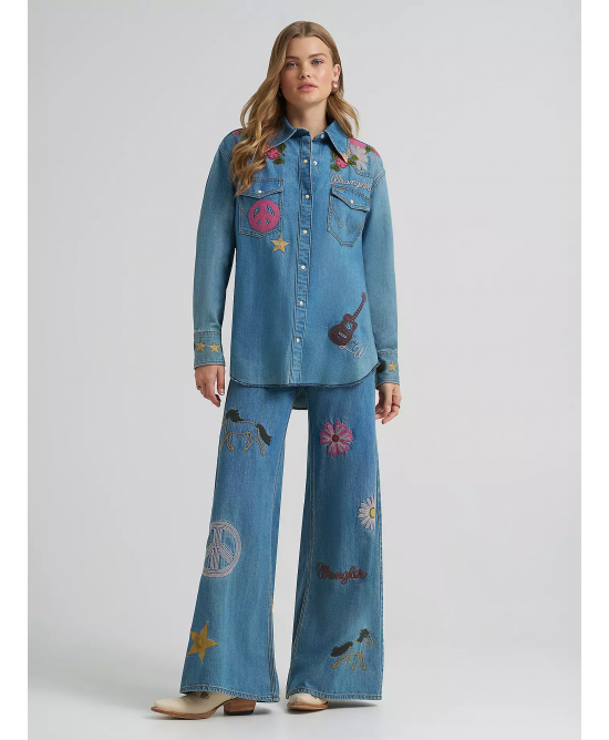 Wrangler - Lainey Wilson Embroidered Flower Shirt Wrangler - Lainey Wilson Embroidered Flower Shirt