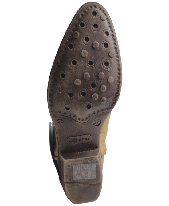 Zoe - Bufalo Biscotto Suede Zoe - Bufalo Biscotto Suede