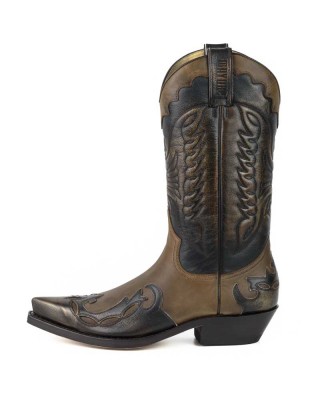 Mayura 1927-C Milanelo Verin / Crazy Old Pony